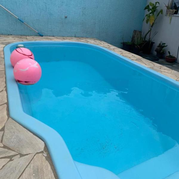 Casa com piscina a 150 m da praia c