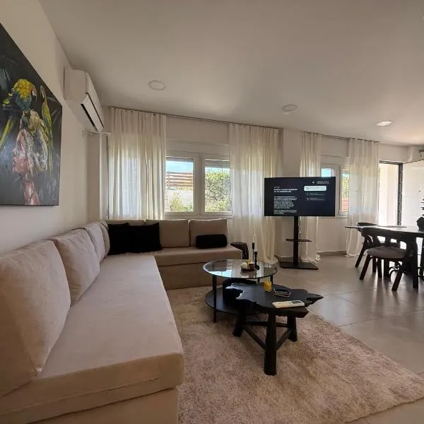 Ammos Whisper Athenian Riviera, hotel u Atini