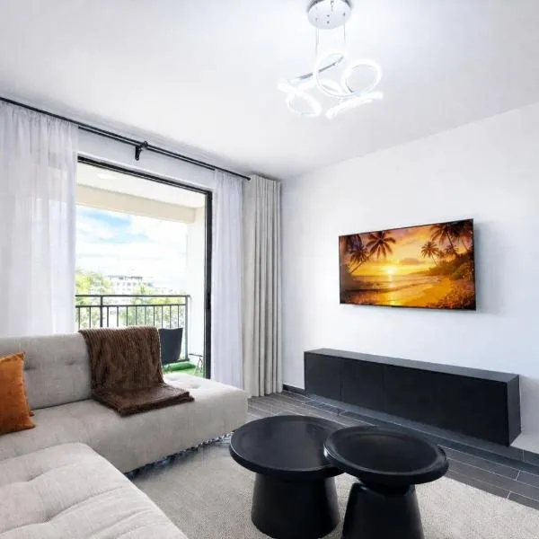 D&D Executive Suites, Balcony With Amazing Lake View, Secure Parking, hotel en Nakuru