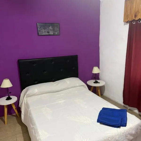 Barracas Home, hotel u gradu Monte Grande