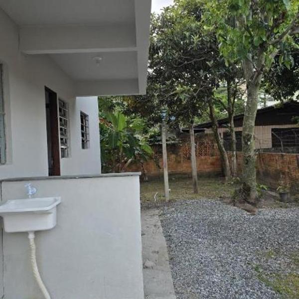 CASA PARA 4 PESSOAS RUA CORRUPIAO BOMBAs - Foto 3