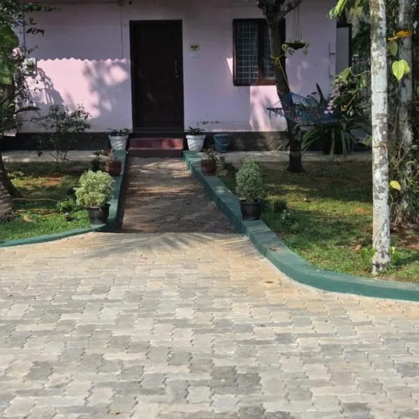 White Sands Cottage, hotel v destinaci Alleppey