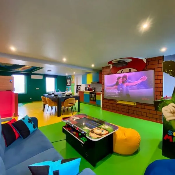 Retro Gaming Corner - Arcade Games - Jacuzzi - Sauna - Switch 2, hotell i Courcelles