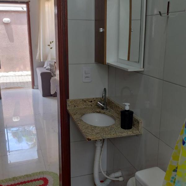 Linda casa de praia sobre as ondas - casa em condomínio com 1 vaga de garagem - Foto 3