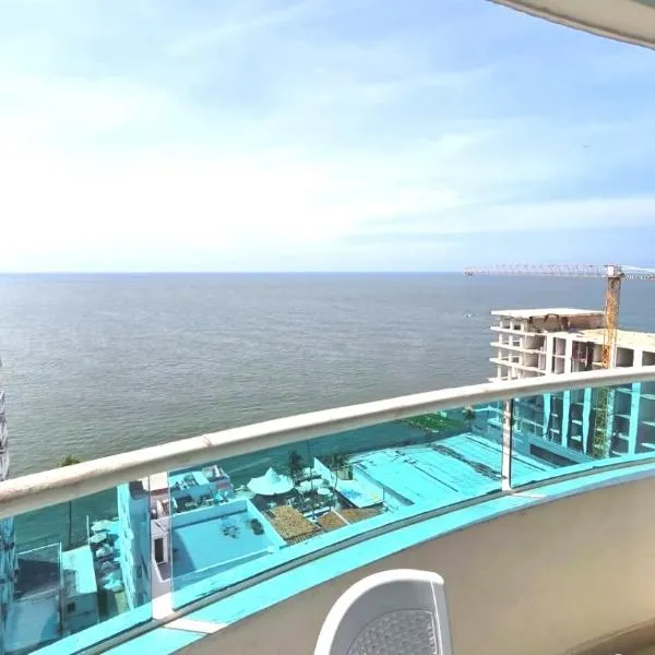 Vista al Mar desde tu balcón Torres del Lago Cartagena, hotel en Cartagena de Indias