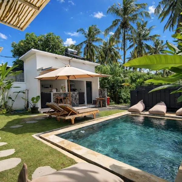 Susurro Villas - New Cozy Bungalow - Private Kitchen - 80Mbps WiFi, hotelli Kuta Lombokissa