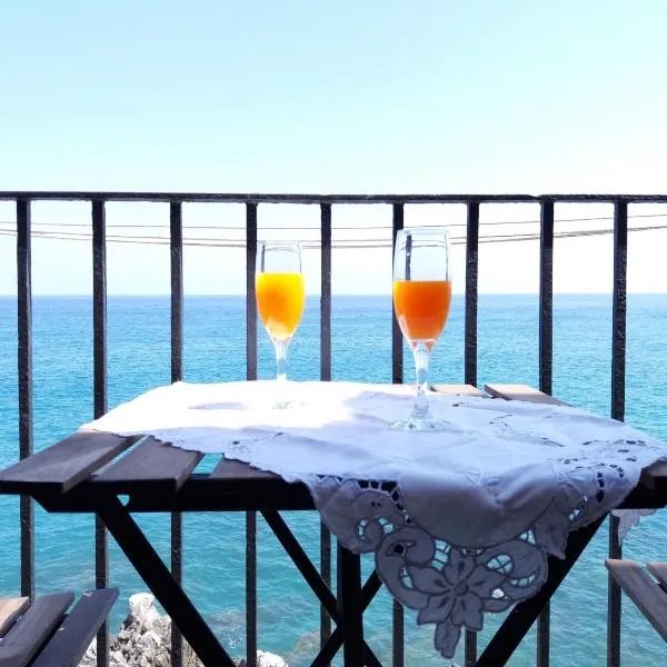 Marina House, hotell sihtkohas Cefalù