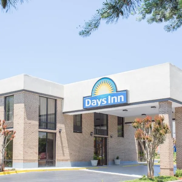 Days Inn by Wyndham Easley West Of Greenville/Clemson Area, hotel em Easley