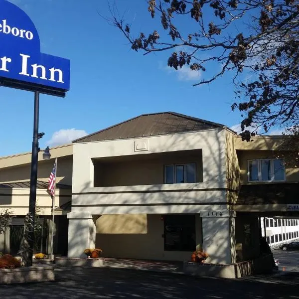 Attleboro Motor Inn, hotel en South Attleboro