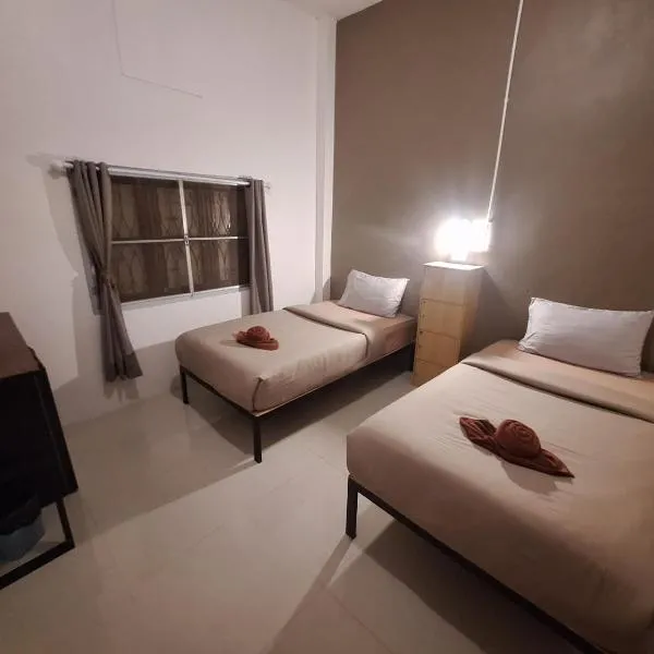 Sabai Sabai Bed, hótel í Pai