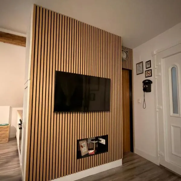 Apartment Sabljaci by the Lake, hotel sa Ogulin