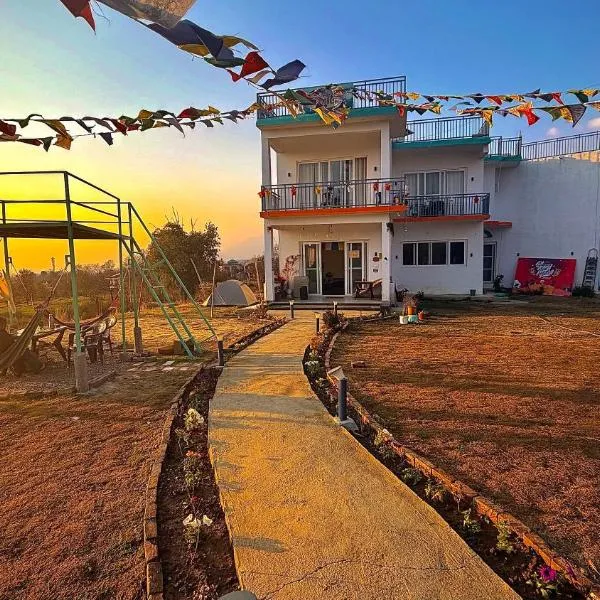 Social Monkey Hostel Bir, ξενοδοχείο σε Bir