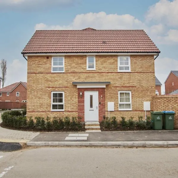 Spacious, 3BR, Coventry House | Sleeps 9 | Parking, hotell sihtkohas Canley