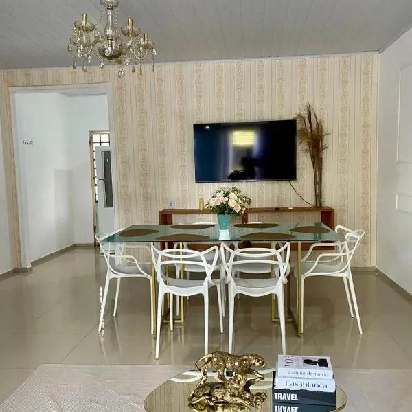 Jardim Florestal Italy-Casa Jacarandá, khách sạn ở Itacoatiara