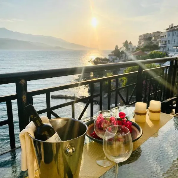 Seafront Central Luxury Apartment、サモスのホテル