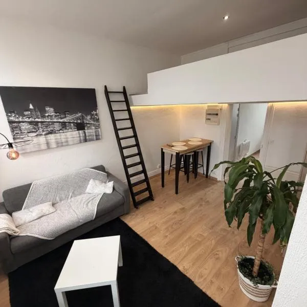 LB studio, Hotel in Dunkerque