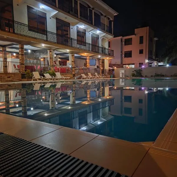 Mountain Inn Hotel - Maluku, hotel in Mbale