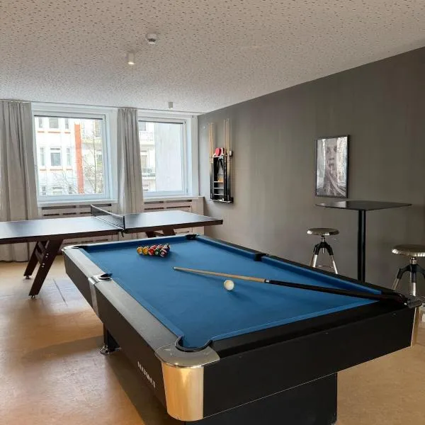 280 qm Billard Tischtennis Tischkicker, Hotel in Hamburg