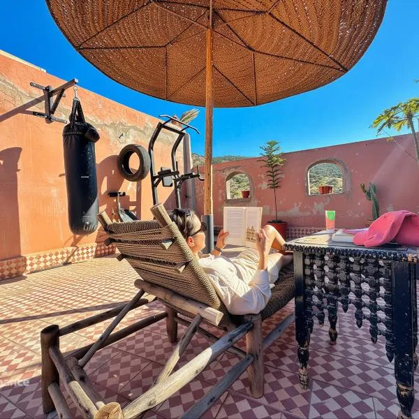 Zawya Spot, hotel en Aourir