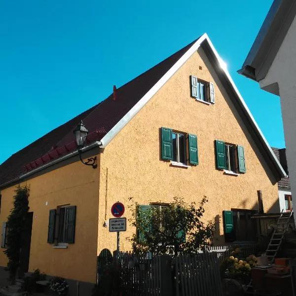 Grossvaters Haus - Oba's Heisle, hotel v destinaci Lauingen