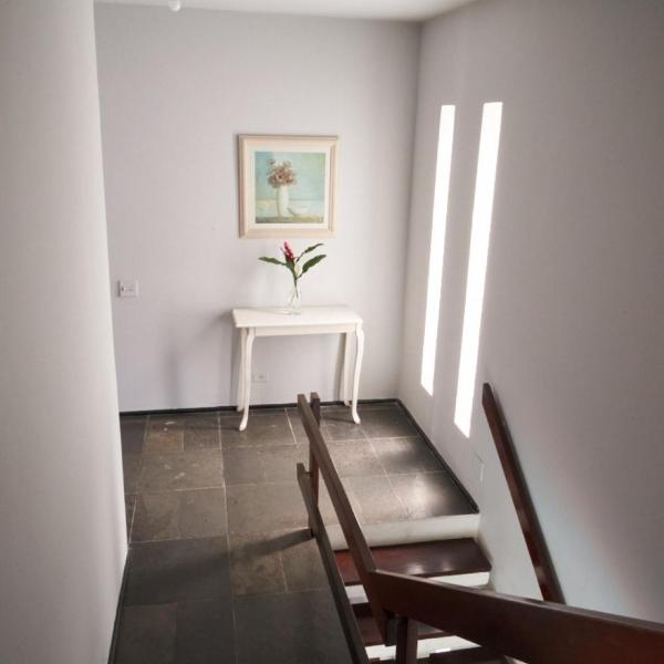 Casa Guarujá · Conforto e diversão a um quarteirão da areia!