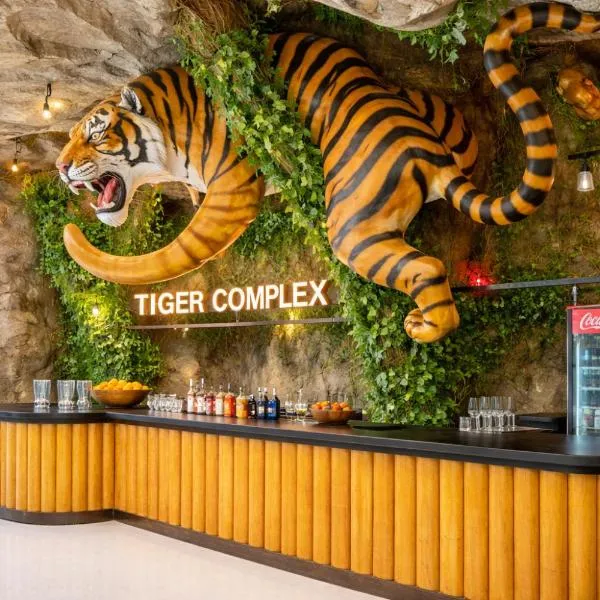 Tiger Complex Suites, hotel u gradu Patong Beach
