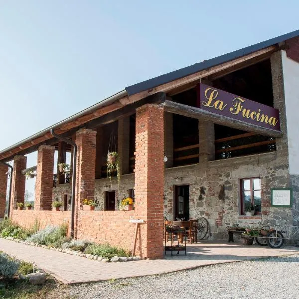 Agriturismo La Fucina, hotel in Castellengo