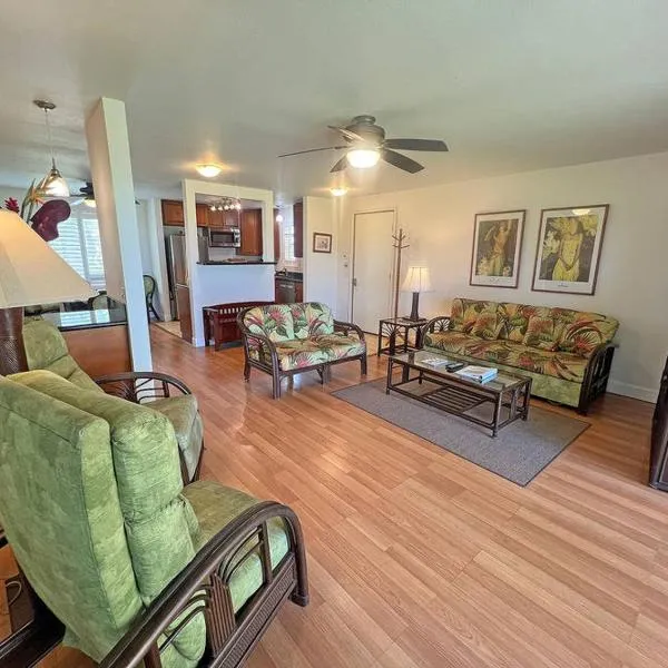 Pono Kai Resort #A101 - A Welcoming 2 Bdrm - 2 Bath, Private Beachfront Vacation Home, hotel en Kapaa