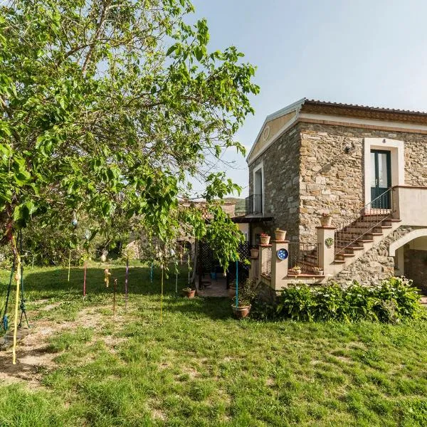 Country House Araba Phoenix, hotel in Castellabate
