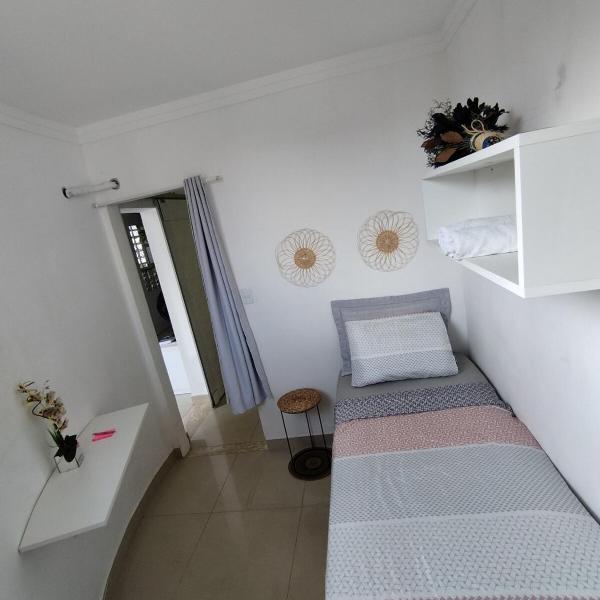 Casa com 2 quartos no Bonfim, ao lado da praia, perto da igreja do Bonfim,hospitais como Irmã Dulce - Foto 2