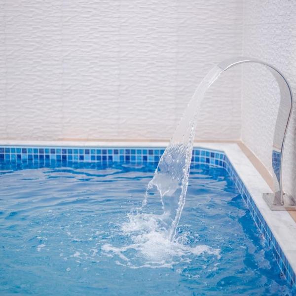 Casa com piscina aquecida com garagem privativa - Foto 5