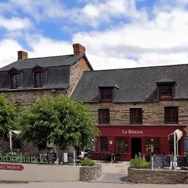 Logis Hotel, restaurant et spa Le Relais De Broceliande, hôtel à Paimpont