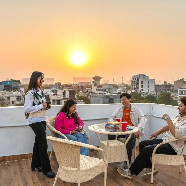 The Social Stays Greater Noida، فندق في نويدا الكبرى