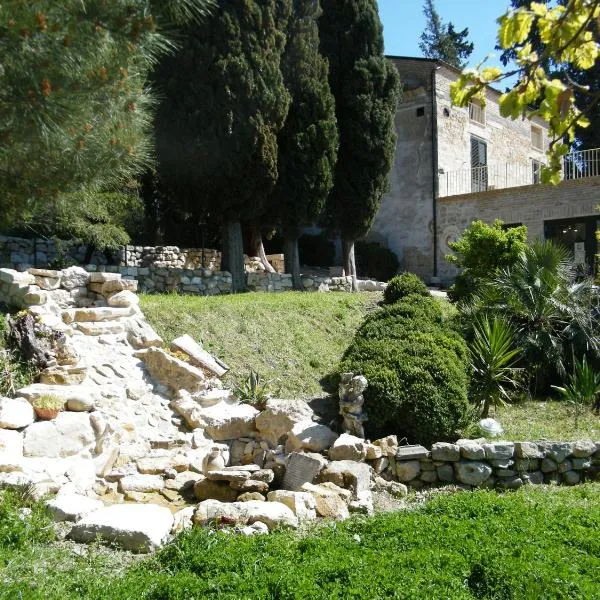 Agriturismo Sorgente di Luna, hotel en Guardialfiera