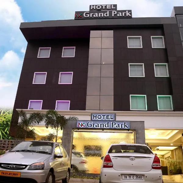 Perungalathur에 위치한 호텔 Hotel Nk Grand Park Airport Hotel