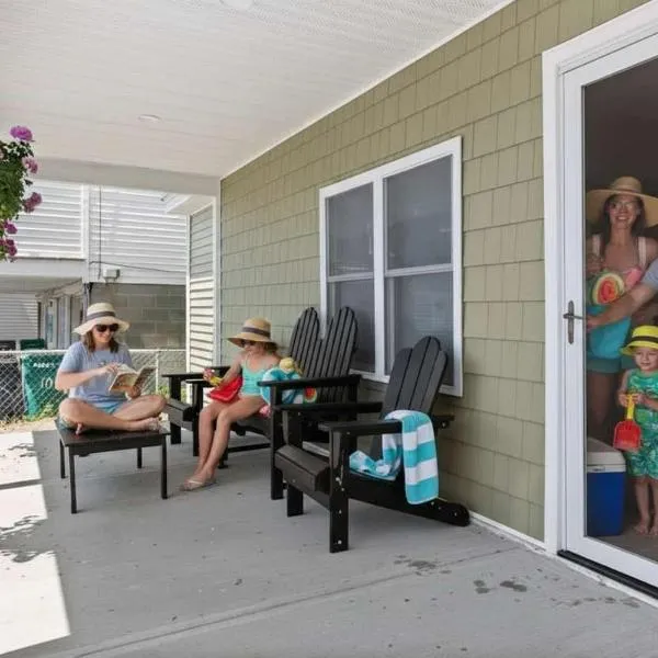 Fully Renovated Steps to Beach The Americana, Hotel in Hampton