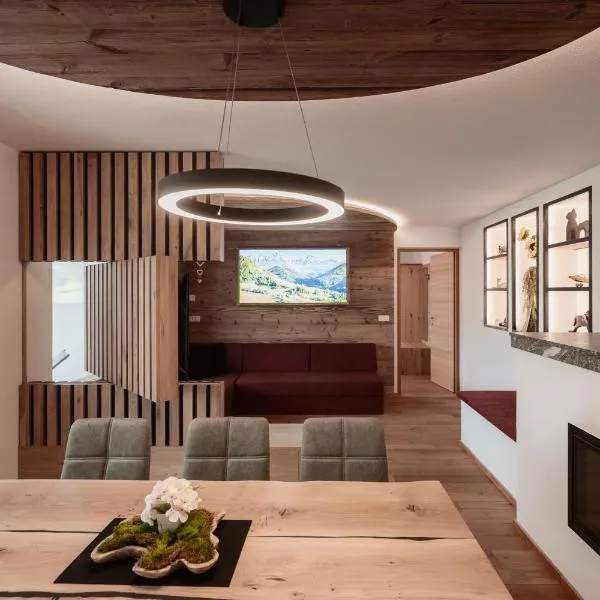 Deluxe Appartments Lantl โรงแรมในฟัลเซส