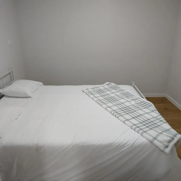 charnecas house, hotel v destinácii Gaula