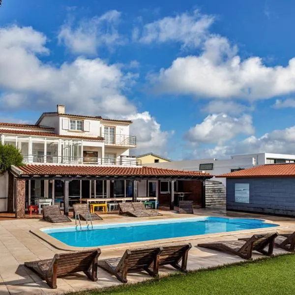 FreeSurfCamp, hotel u gradu 'Peniche'