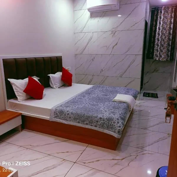HOTEL JANTA INn – hotel w mieście Vapi