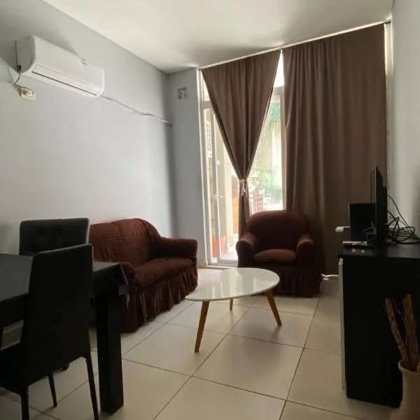 PB-Súper dpto Morón centro、モロンのホテル