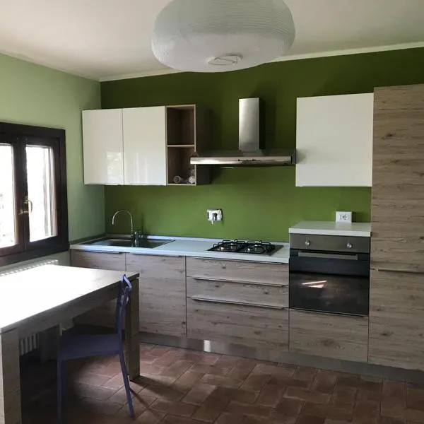 Rifugio Della Pietra, viešbutis mieste Kastelnovo ne Montis