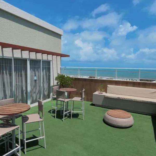 Ap Mirante Fortaleza 5min da Praia com Piscina e Rooftop para 6 pessoas, hotel in Fortaleza
