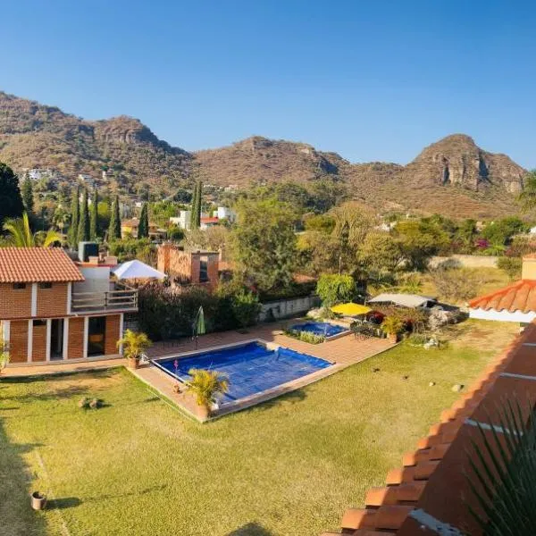 Hotel Boutique Jardín de Flores, hotel di Tlayacapan