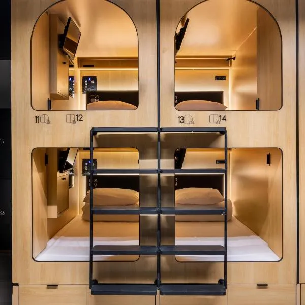 Capsule Residence, hotel di Montreal