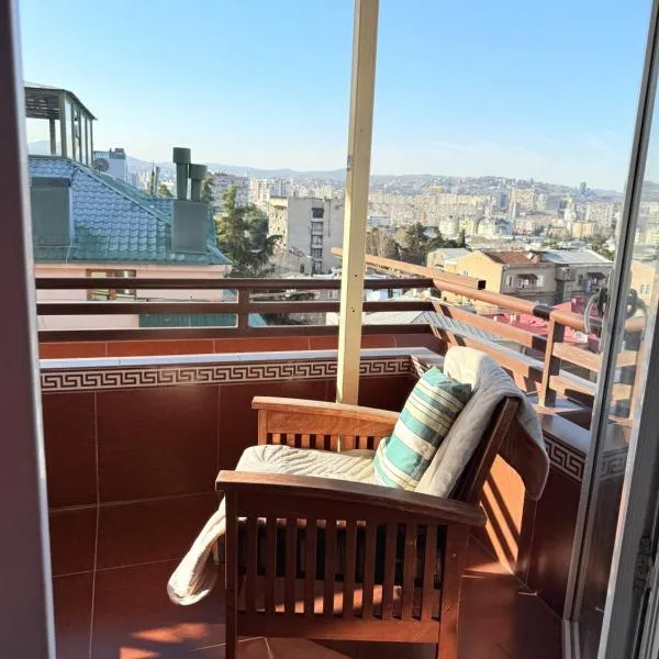 Квартира в центре Тбилиси, hotel em Tbilisi