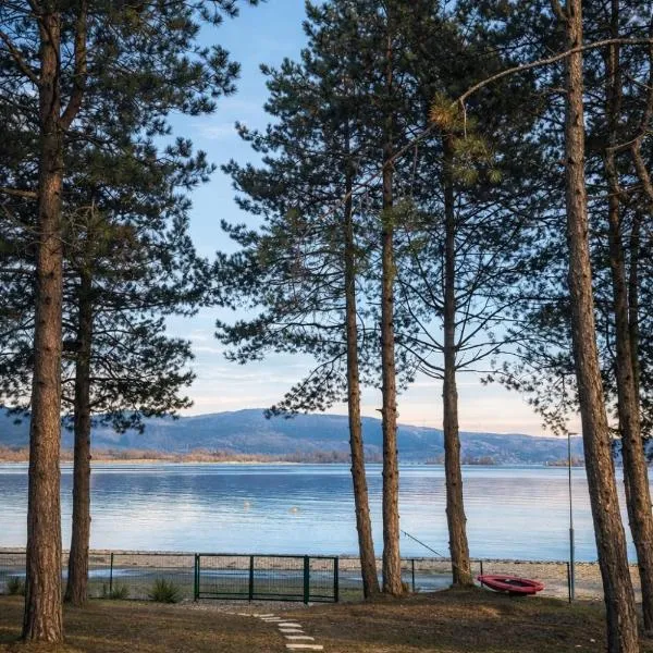 Borova bajka, hotel en Usije