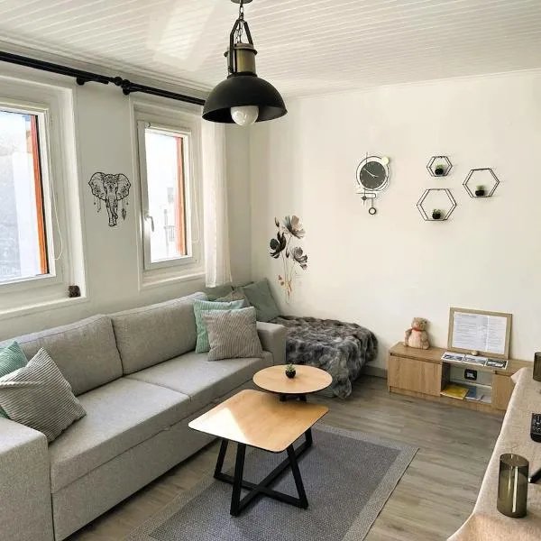 Studio moderne proche des pistes à Gréolières-les-Neiges, hotel Gréolières-ben