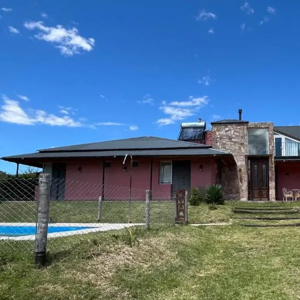 Casa en Potrero de los Funes, hôtel à Potrero de los Funes