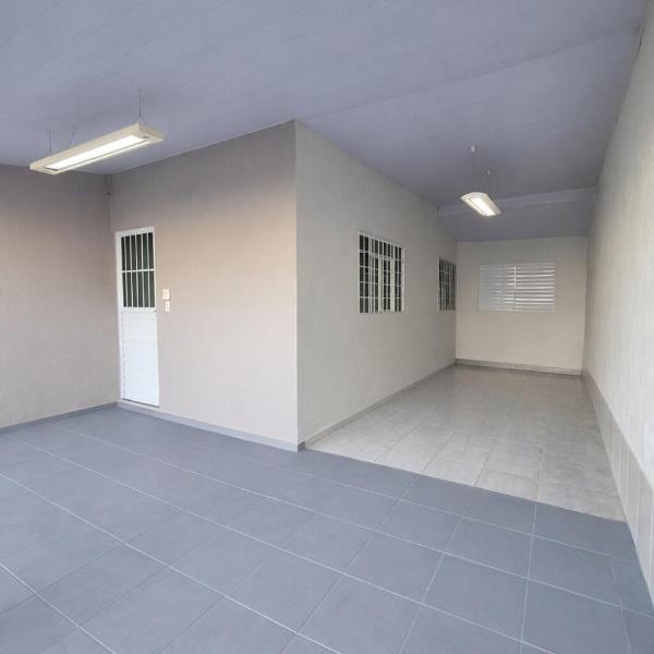 Casa p 11 pessoas com garagem para 3 carros prox Parque do Sabia, Arena Sabiazinho, Ufu, Madrecor - Foto 4